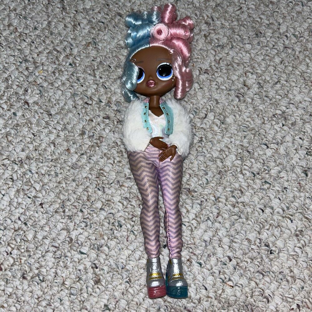 LOL Surprise OMG‎ Sweets Doll 2019